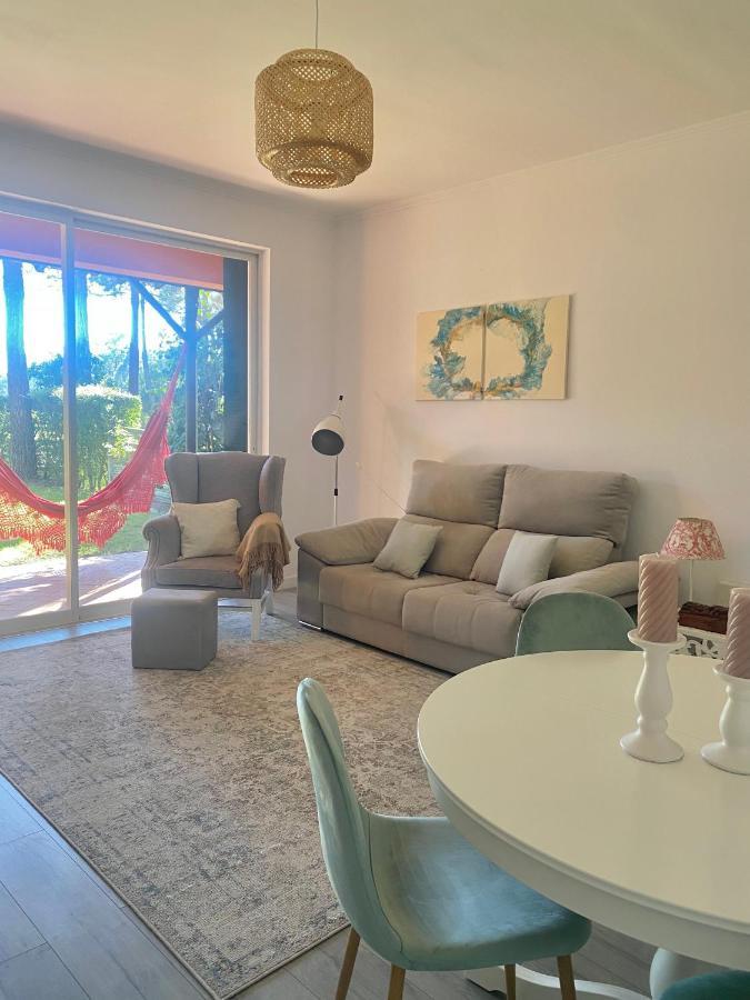 Charmoso Apartamento Na Herdade Da Aroeira Aroeira  Eksteriør billede